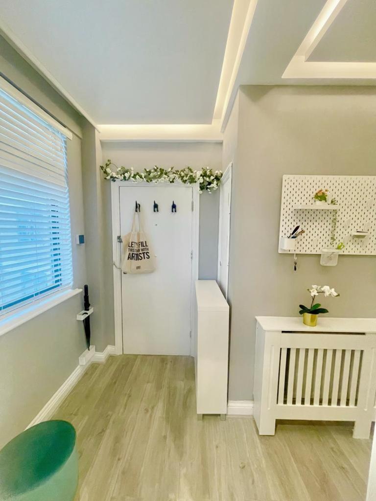 לונדון Stylish, Fully Equipped Central Apartment Beside Hyde Park מראה חיצוני תמונה