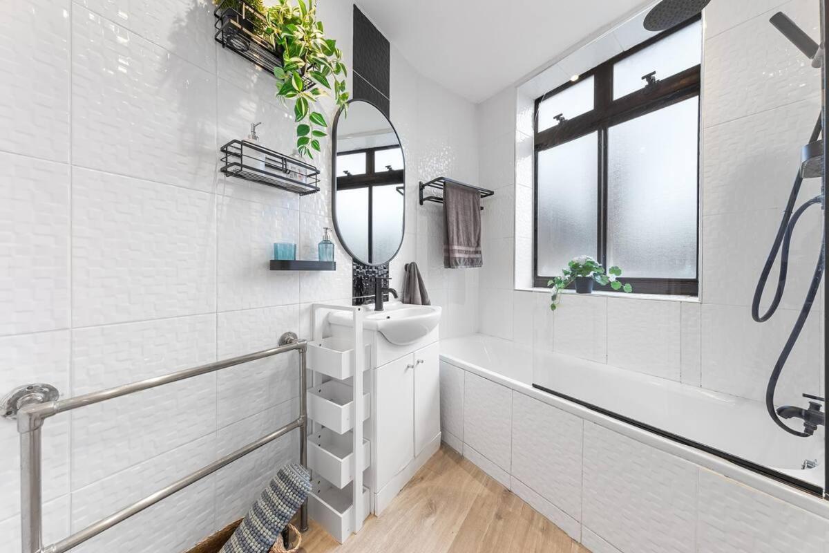 לונדון Stylish, Fully Equipped Central Apartment Beside Hyde Park מראה חיצוני תמונה